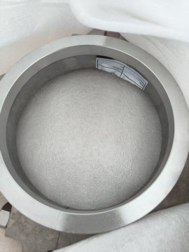 Gland assembly for slurry pump