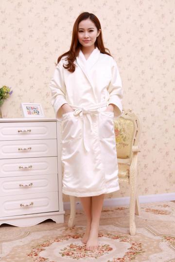 Imitated Silk Fabric Bathrobe