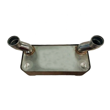 Radiator tangki sejuk minyak trak berat tahan lama - Cat D6 STN 1 keping Radiator Plastik Untuk Voith A000430588