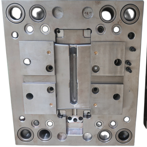 Спецыяльная ліццё ўмоўных ін'екцый для функцыянальных і эстэтычных прадуктаў