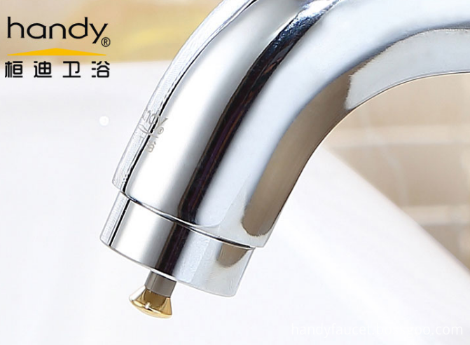 ก๊อกน้ำ Water Faucet