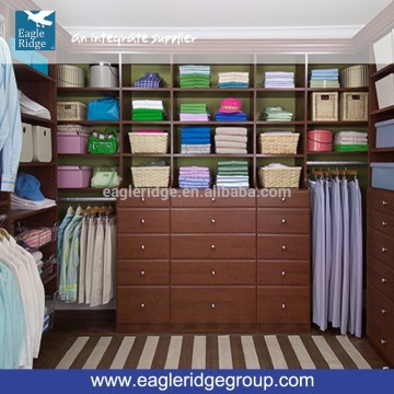 Customized D.I.Y. Closet - Walk-In - Grand Chestnut