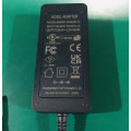 25.2V 2A Li-ion Battery Charger Stock avec UL