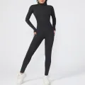 ملابس لياقة بدنية وأكمام طويلة لليوجا