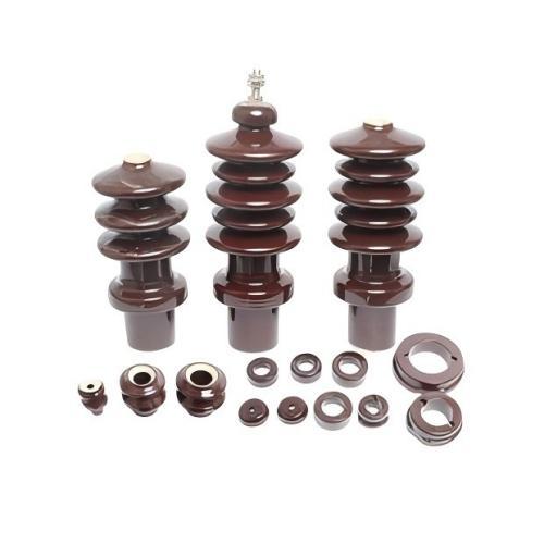 Isolateur en porcelaine pour transformateur haute tension