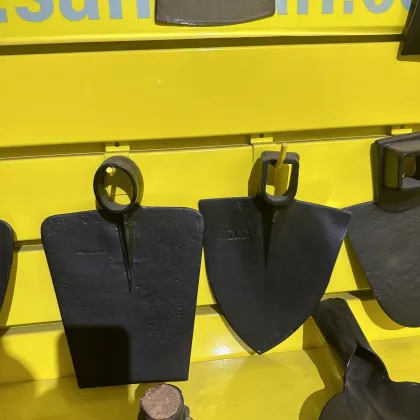 Garden and Farm Hoe - Wasteland Digging Tool H318