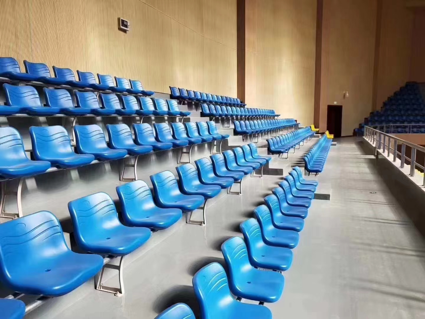 Staright hollow plastic chair
