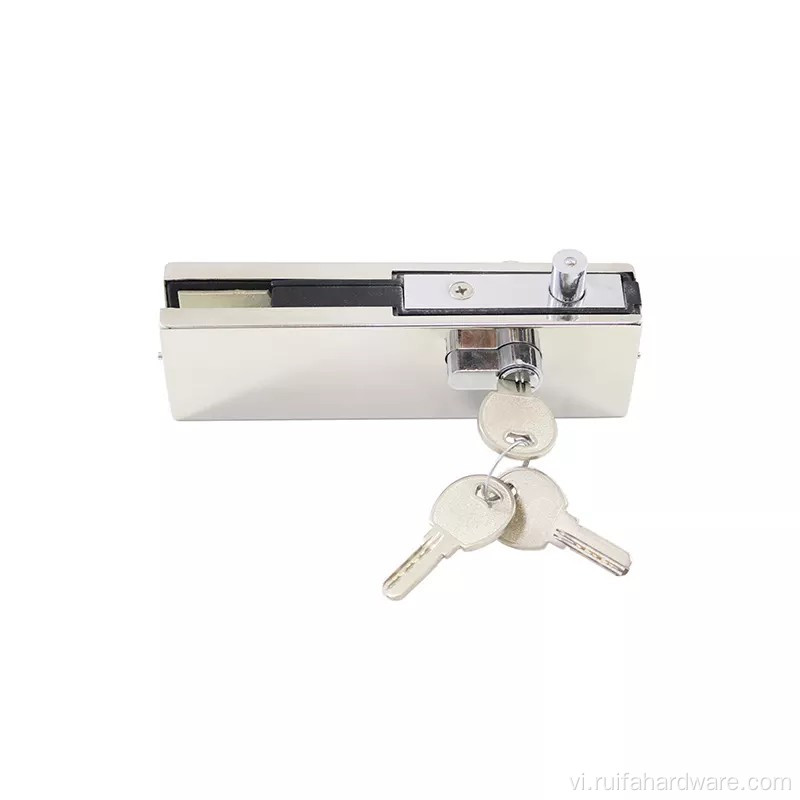 Điều chỉnh clip cửa kính với khóa cửa