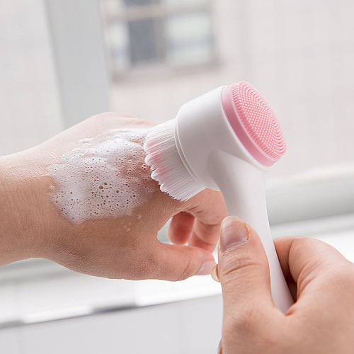 Benefits Face Cleansing Brush