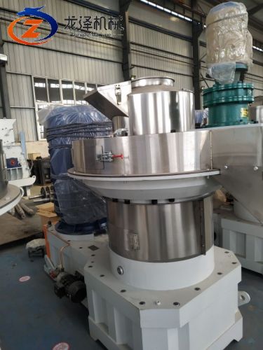 Hot sale and high quality new XGJ 560 wood pellet machine with CE for sale