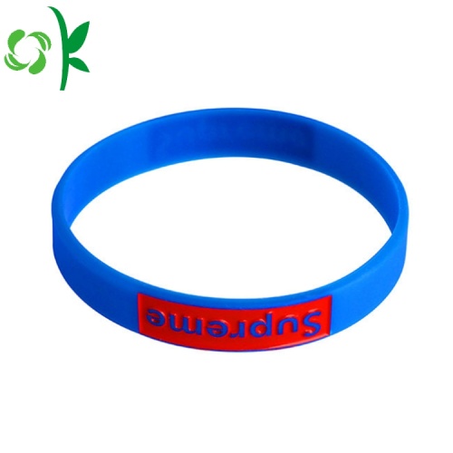 Pulseira simples de cor de doces de design de silicone comum Debossed