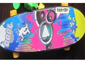Finger skateboard