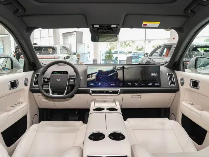 2025 Li Xiang L9 Luxury Electric Vehicle: 4 - Wheel Drive, Air Suspension & Advanced Infotainme