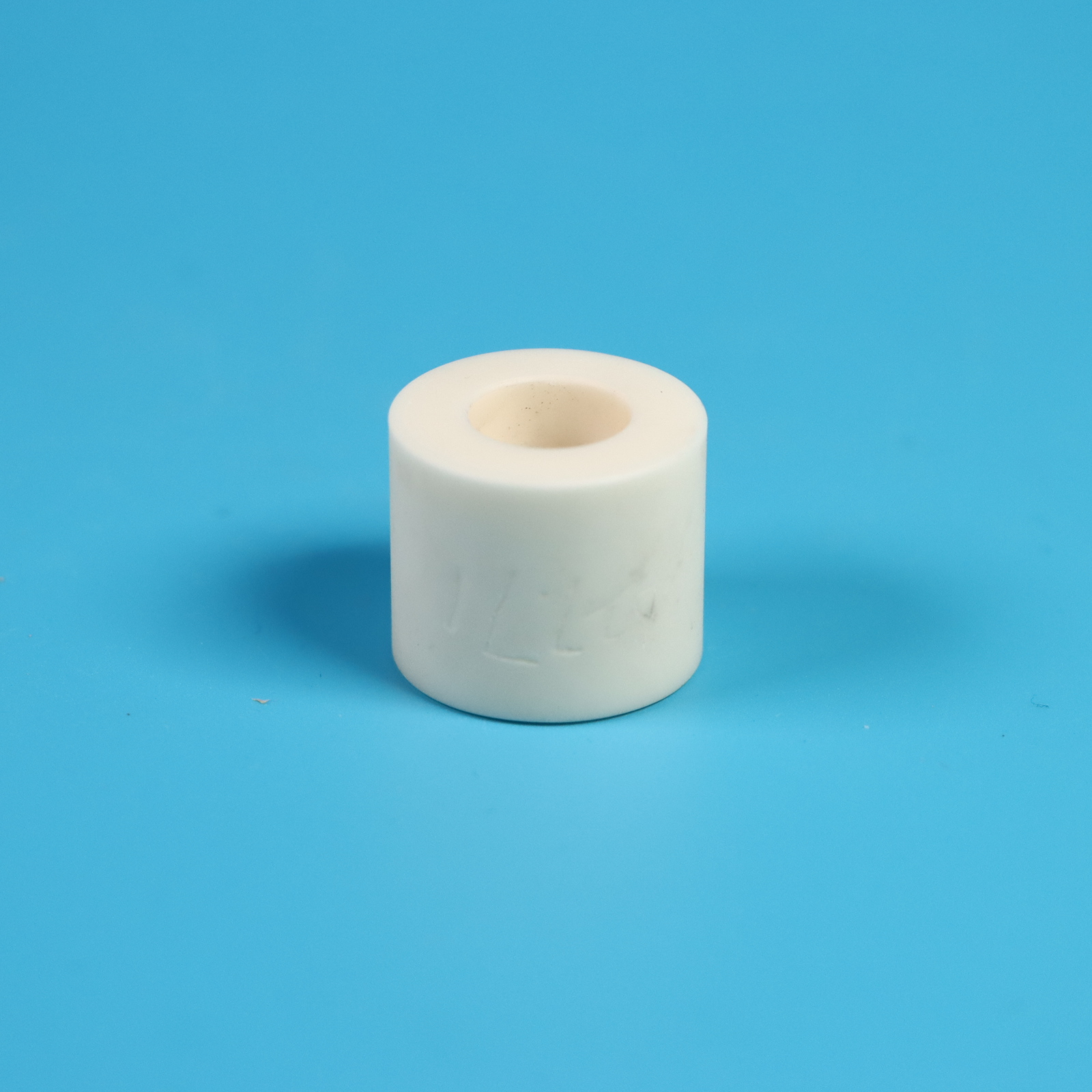 Alumina ceramic