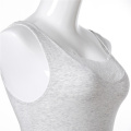 Grote maat lichtgrijs gemêleerde biologische katoenen mouwloze dames tanktop