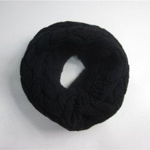 Máquina de tricô Black Jacquard Loop Scarf