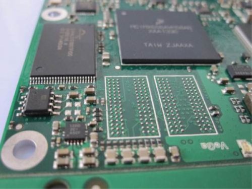 PCB için bileşen montajı