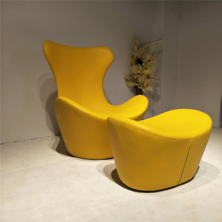 Grande Papilio Armchair