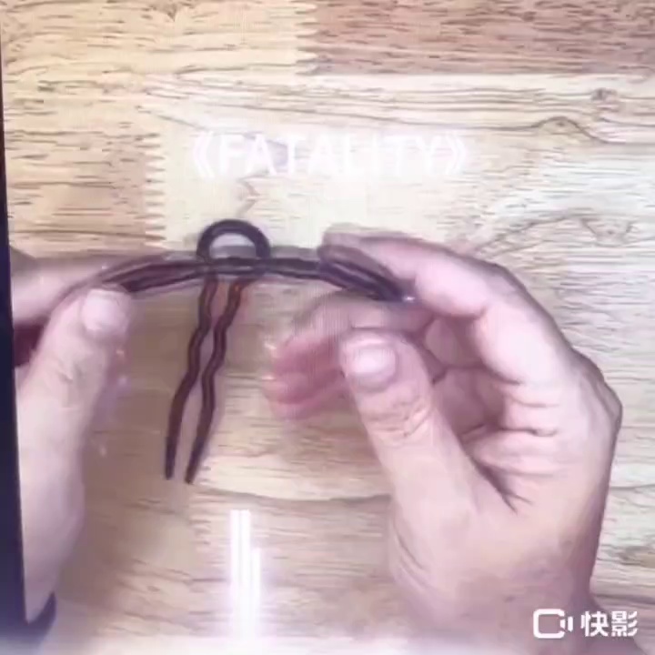 Elegant French Twist Hair Fork with Durable U-Shaped Clips