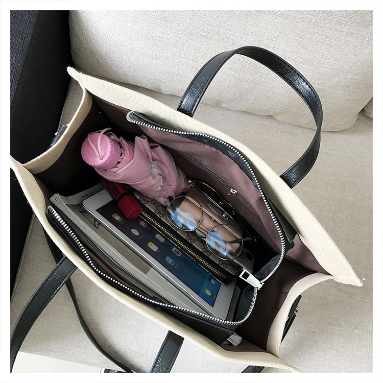 Canvas Bag With Zipper