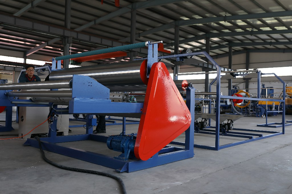 EPE extrusion machine