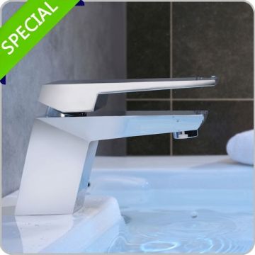 New fashion single handle brass basin mixer for lavatory with good quality