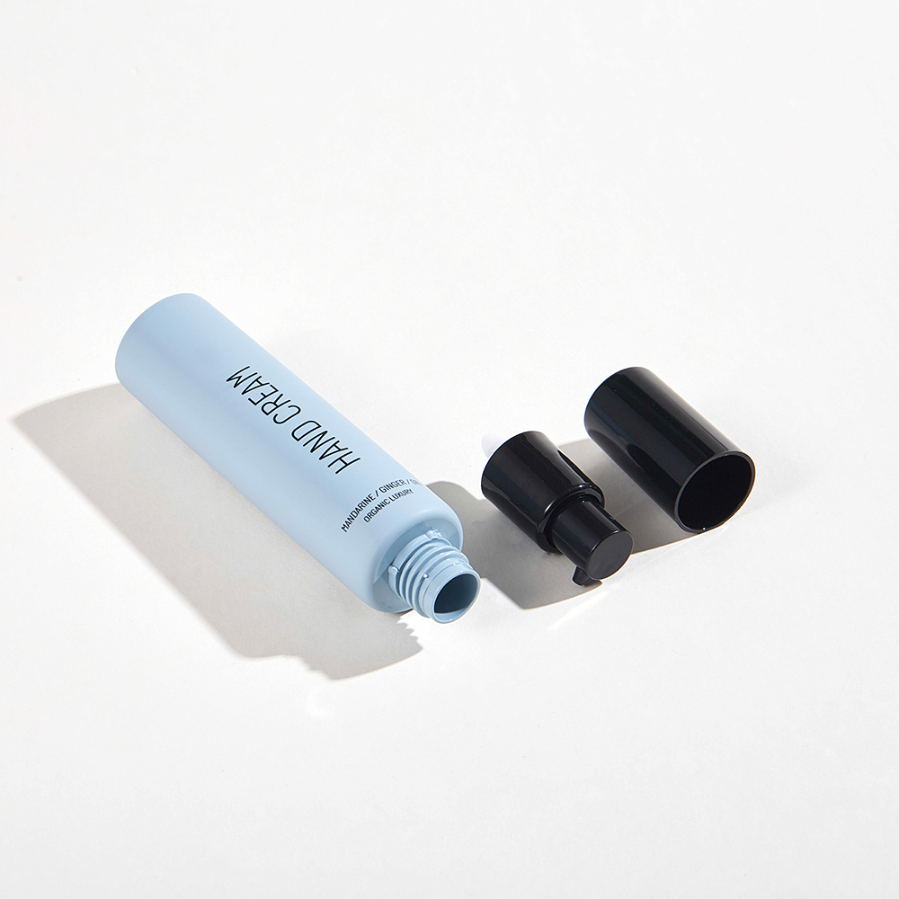 OEM Empty Foundation Bottle with Pump sunscreen packaging