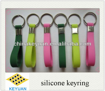 2013 hot selling logo print silicone keyring