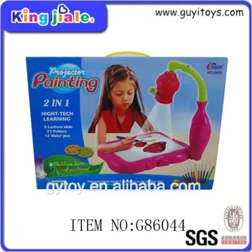 Safe custom 4 in 1 children cheap educational projector painting toy
