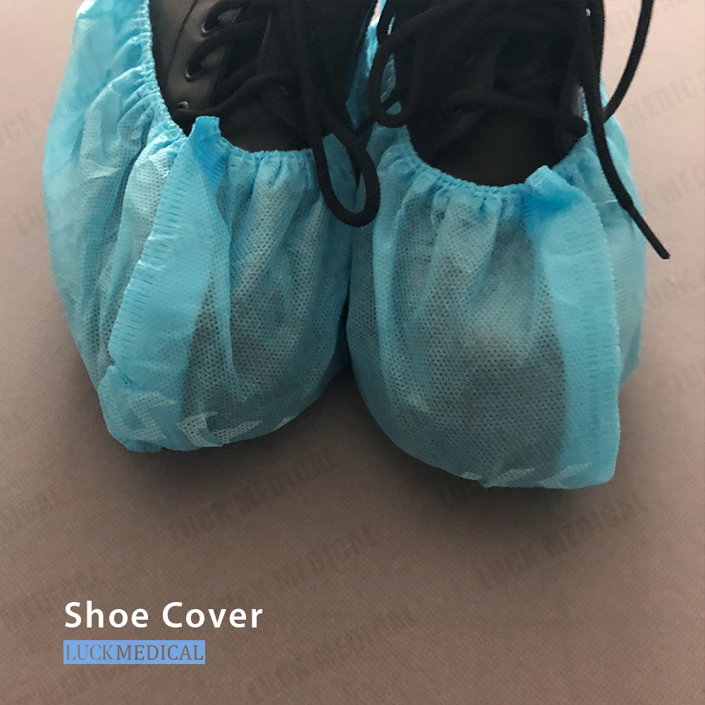 Laboratoire Utilisez la couverture de chaussures anti-water anti-glissement