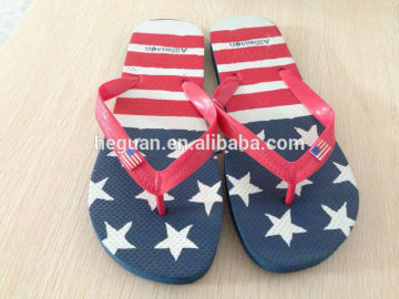 Alibaba wholesale beach flip flops flag patch on pvc strap