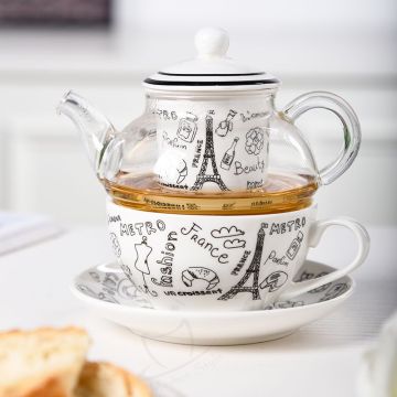 Tasse de thé à thé en céramique en céramique européenne avec une théière et tasse empilables en porcelaine infuseur en porcelaine.