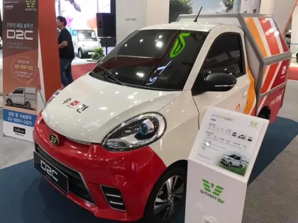 New Green Small Electric Cars /Electric Automobile
