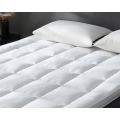 হোটেল হোয়াইট ফেদার সিল্ক ম্যাট্রেস টপার