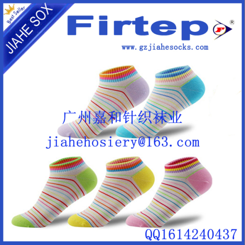 wholesale cotton custom sport socks in high quality