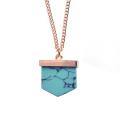 Pendentif en pierre turquoise Collier long en or