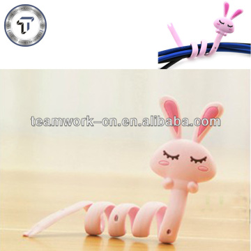 Cute animal shape earbud cord manager