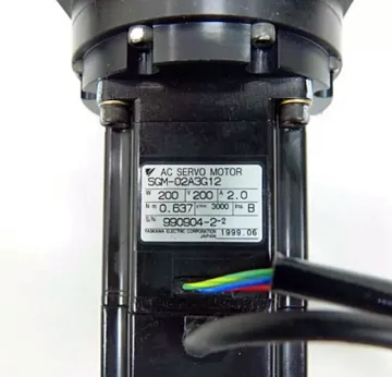 SGM-02A3G12 YASKAWA SGM Series 200w Power Servo Motor