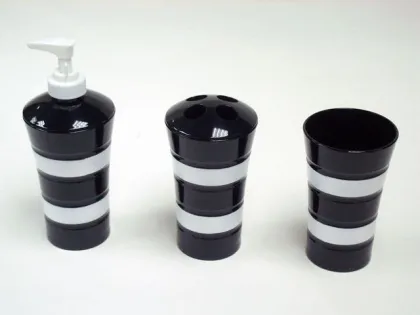 Black Simply Plastic Modern Bathroom Accessories