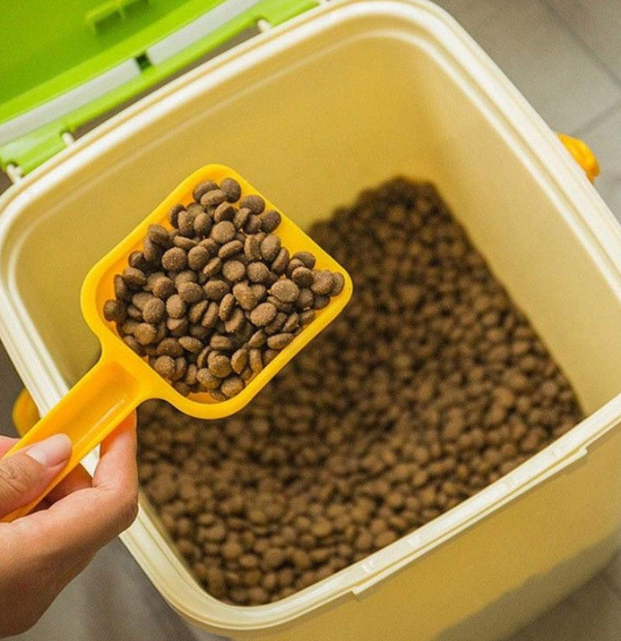 Plastic Pet Dog Cat Animal Food Storage Bin