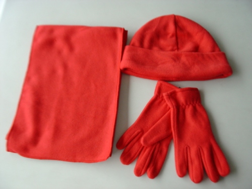 3 set:hat,gloves,scarf