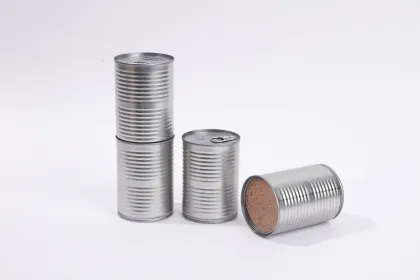 Premium Canned Pet Food with Chicken for Cats