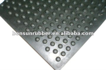 17mm* 48'' * 72'' BONSUN bubble top design cow rubber mat