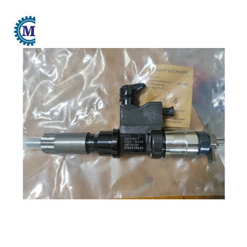 Original Fuel Injector Assy for 4HK1 Excavator Engine (8982438630)