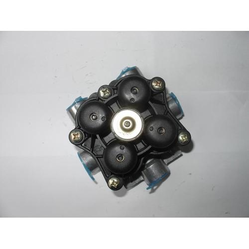 Volvo four circuit protection valveAE4603