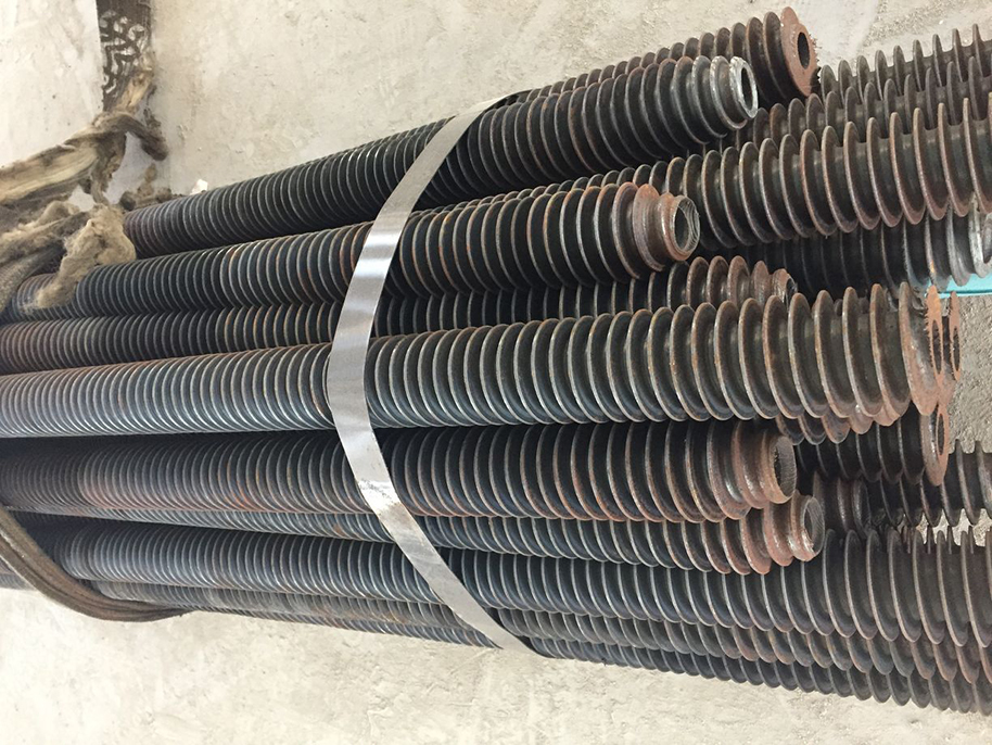 P12 seamless steel tube for boiler