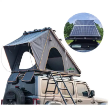 The roof tent that can install solar panels