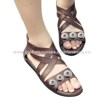 2014 Fashion Leather Sandals for Ladies, Suitable for Summer Season
