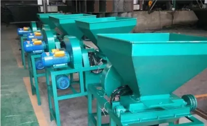 Green Tea Fruit Peeling and Camellia Fruit Husking Machine