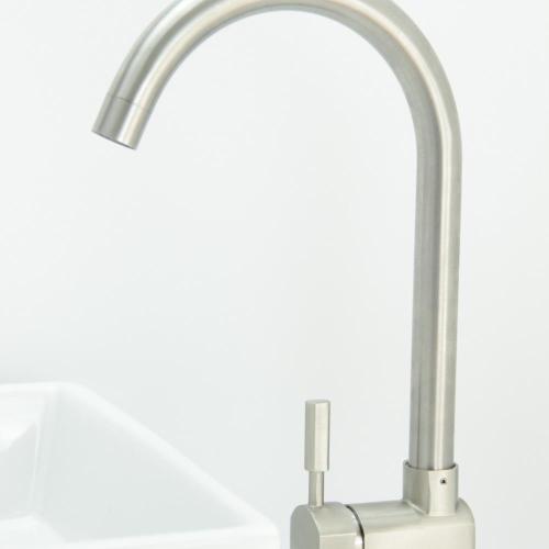 Polished Hot And Cold Basin Sink Water Taps Mixers 304 Stainless Steel Kitchen Faucet